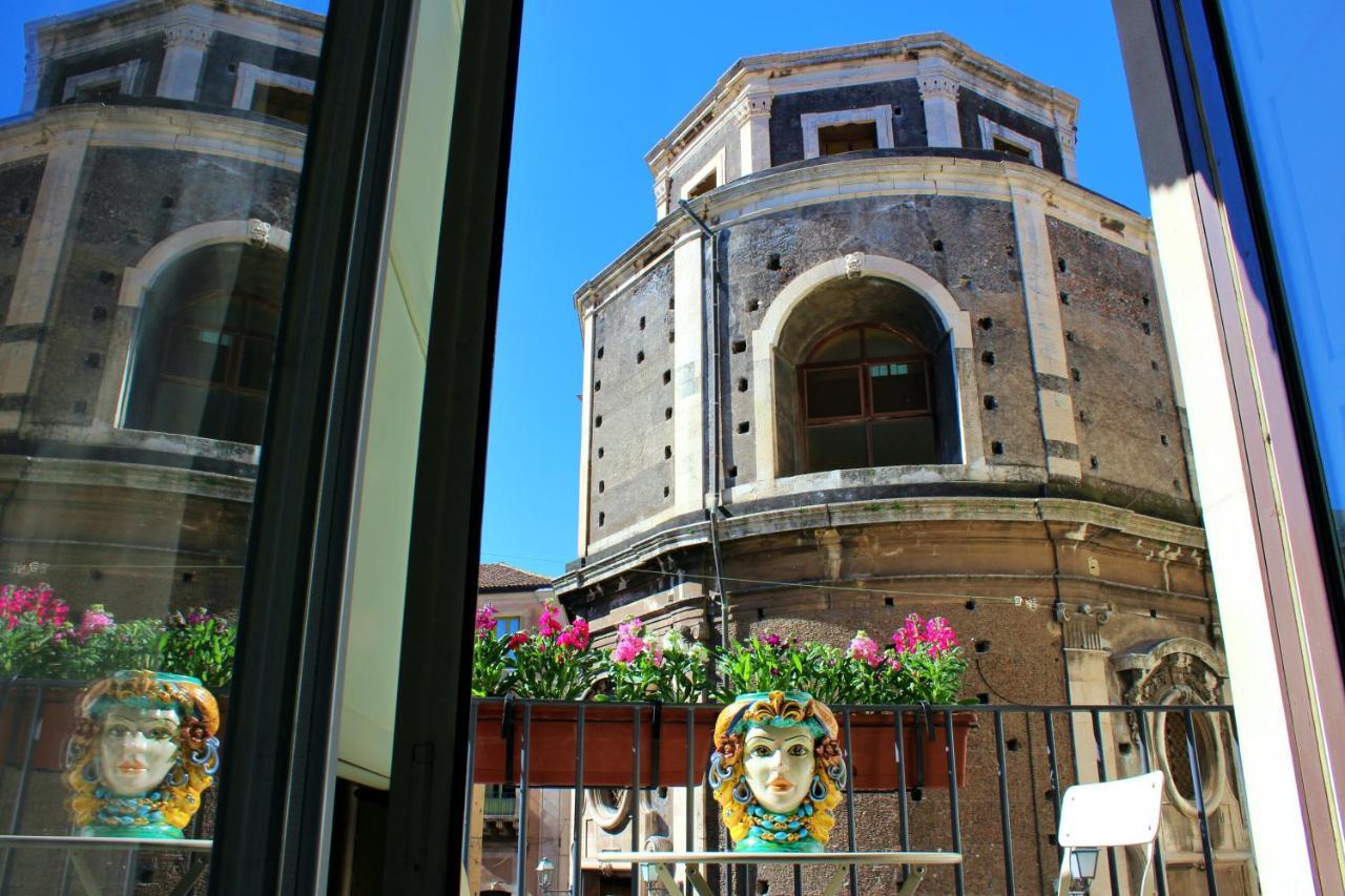 Barocco B&B คาตาเนีย ภายนอก รูปภาพ