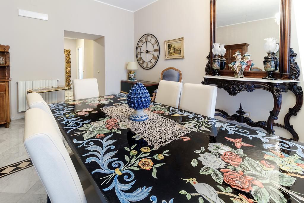 Barocco B&B คาตาเนีย ภายนอก รูปภาพ